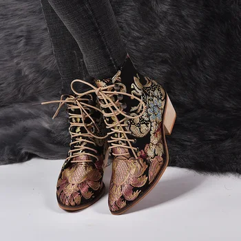 Ретро-богемные женские ботинки с принтом на лодыжке, Винтажные Мотоциклетные Пинетки, женская обувь, женские ботинки на высоком каблуке с вышивкой 2021 года Изображение